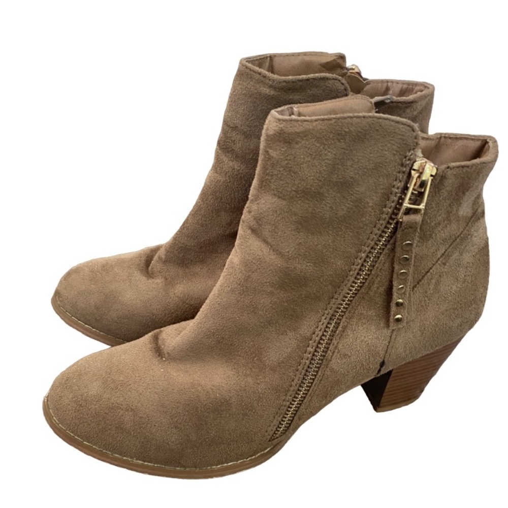 Charles Albert tan heeled booties w/Zipper Size 10